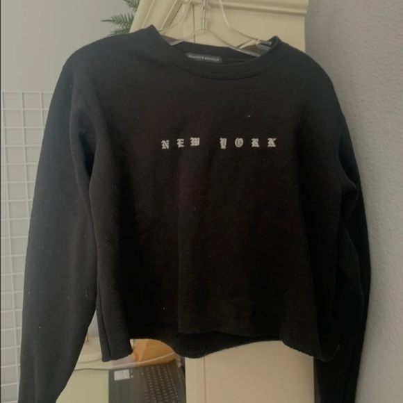 New York crop sweatshirt - Picture 2 of 3